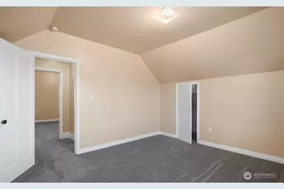 621 W Market Street, Aberdeen, WA 98520 - Photo 10