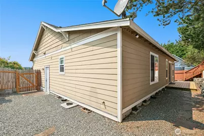 2188 SW Sunnyside Avenue, Oak Harbor, WA 98277 - Photo 28