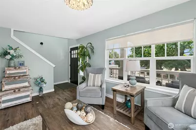 2188 SW Sunnyside Avenue, Oak Harbor, WA 98277 - Photo 6