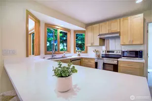 17615 NE 130th Ct W, Redmond, WA 98052 - Photo 6