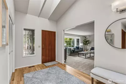 16726 70th Place W, Lynnwood, WA 98037 - Photo 2