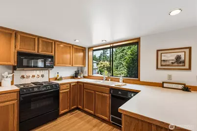 16726 70th Place W, Lynnwood, WA 98037 - Photo 10
