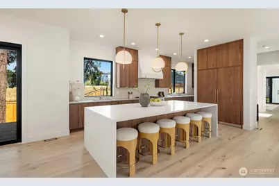 2303 123rd Place SE, Bellevue, WA 98005 - Photo 6