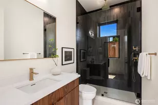 2303 123rd Pl SE, Bellevue, WA 98005 - Photo 32