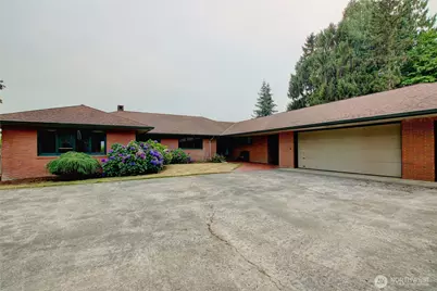 916 N Township Street, Sedro Woolley, WA 98284 - Photo 2