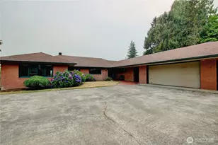916 N Township St, Sedro Woolley, WA 98284 - Photo 2