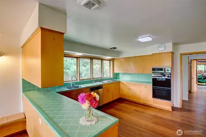 916 N Township Street, Sedro Woolley, WA 98284 - Photo 10