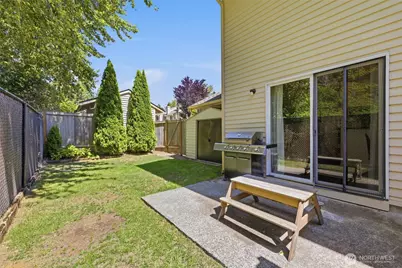 115 124th Street SE #B8, Everett, WA 98208 - Photo 16