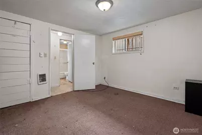 8506 Lake Street SW, Lakewood, WA 98498 - Photo 14