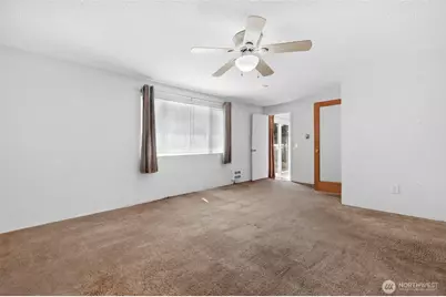 3330 120th Street SE, Everett, WA 98208 - Photo 12