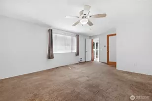 3330 120th St SE, Everett, WA 98208 - Photo 12