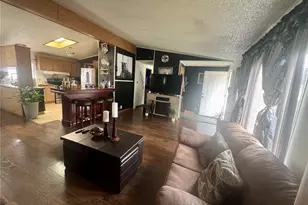 7619 156th St Ct E, Puyallup, WA 98375 - Photo 2