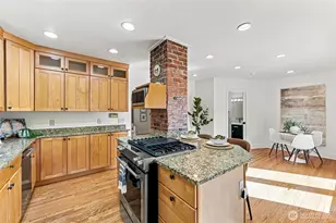 14309 19th Ave NE, Seattle, WA 98125 - Photo 12