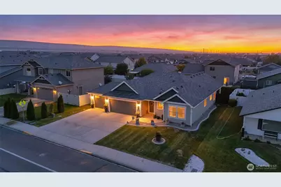906 3rd Avenue NE, Quincy, WA 98848 - Photo 2