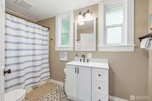 112 E Division St, Mount Vernon, WA 98274 - Photo 24