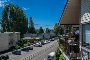 2636 22nd Ave W, Seattle, WA 98199 - Photo 34
