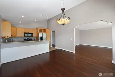 2636 22nd Avenue W #303, Seattle, WA 98199 - Photo 12