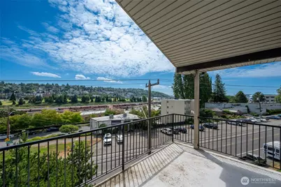 2636 22nd Avenue W #303, Seattle, WA 98199 - Photo 28