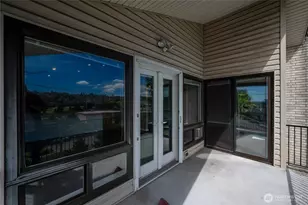 2636 22nd Ave W, Seattle, WA 98199 - Photo 26