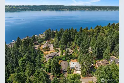 11215 Champagne Point Road NE, Kirkland, WA 98034 - Photo 40