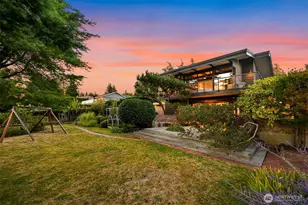 800 Highland Dr, Bellingham, WA 98225 - Photo 2