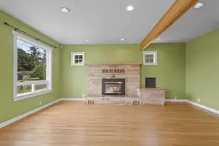 614 15th St NW, Puyallup, WA 98371 - Photo 4