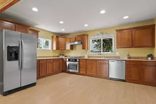 614 15th St NW, Puyallup, WA 98371 - Photo 10