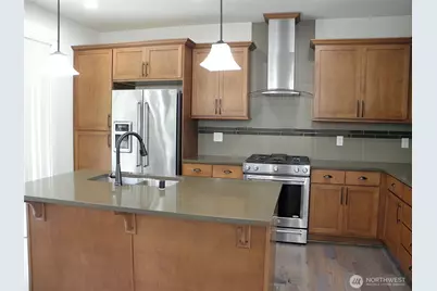 1356 Greenwich Walk NE, Issaquah, WA 98029 - Photo 8