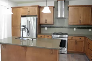 1356 Greenwich Walk NE, Issaquah, WA 98029 - Photo 8