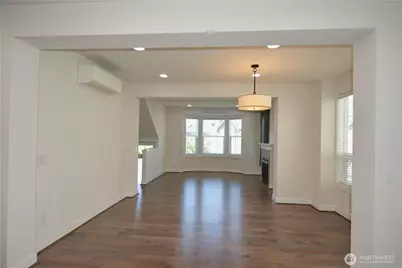 1356 Greenwich Walk NE, Issaquah, WA 98029 - Photo 10