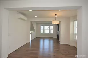 1356 Greenwich Walk NE, Issaquah, WA 98029 - Photo 10