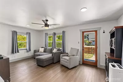 1301 Walter Street, Mount Vernon, WA 98273 - Photo 4