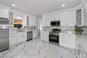 862 S 39th St, Tacoma, WA 98418 - Photo 8