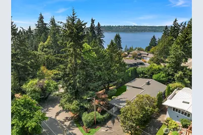 11215 Champagne Point Road NE, Kirkland, WA 98034 - Photo 4