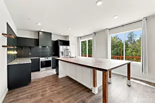 7701 208th Ave E, Bonney Lake, WA 98391 - Photo 10