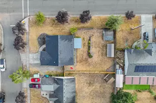 10642 Van Norhop St SE, Yelm, WA 98597 - Photo 34