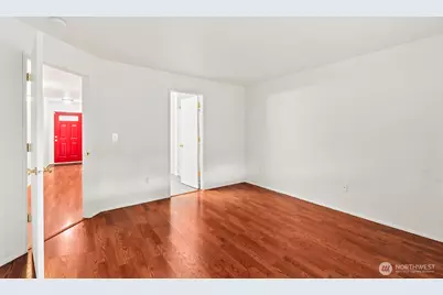 10642 Van Norhop Street SE, Yelm, WA 98597 - Photo 14