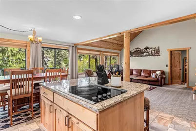 9864 East Leavenworth Road, Leavenworth, WA 98826 - Photo 12