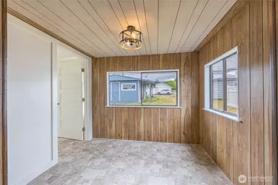 912 E 4th Street, Port Angeles, WA 98362 - Photo 12