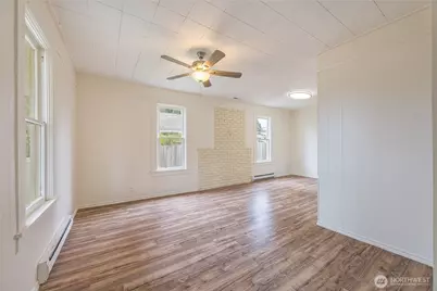 912 E 4th Street, Port Angeles, WA 98362 - Photo 4