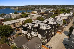 2328 Franklin Ave E, Seattle, WA 98102 - Photo 10