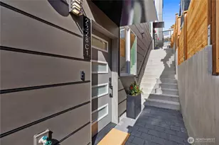 2328 Franklin Ave E, Seattle, WA 98102 - Photo 6