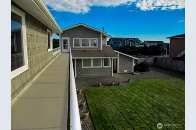 935 S Sand Dune Avenue SW, Ocean Shores, WA 98569 - Photo 10