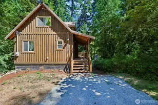 75742 NE 123rd St, Skykomish, WA 98288 - Photo 2