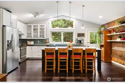 21337 Eagle Sky Place, Poulsbo, WA 98370 - Photo 12