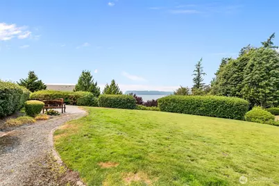 10919 E Villa Monte Drive, Mukilteo, WA 98275 - Photo 38