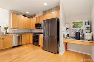 10919 E Villa Monte Dr, Mukilteo, WA 98275 - Photo 18