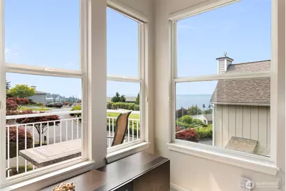 10919 E Villa Monte Drive, Mukilteo, WA 98275 - Photo 12