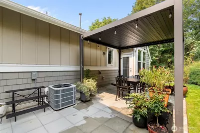10919 E Villa Monte Drive, Mukilteo, WA 98275 - Photo 34