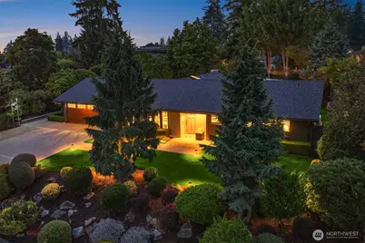 9520 NE 16th Street, Clyde Hill, WA 98004 - Photo 34